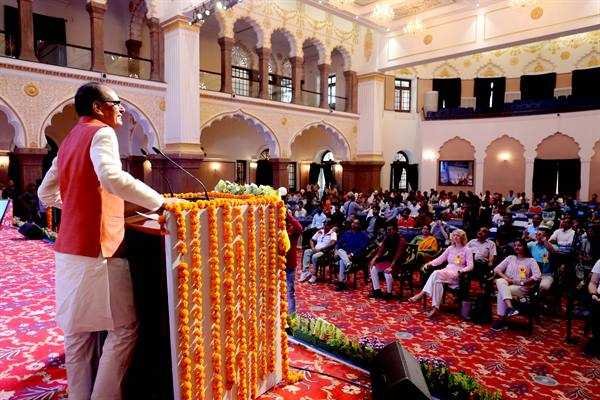 ब्लाइंड क्रिकेट खिलाड़ियों ने असंभव को संभव कर दिखाया
