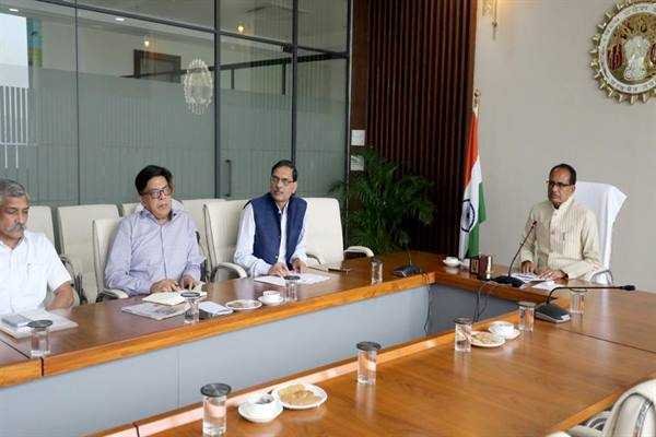 गुंडे, बदमाशों में पुलिस का खौफ और आम जनता का पुलिस पर विश्वास होना जरूरी : मुख्यमंत्री श्री चौहान