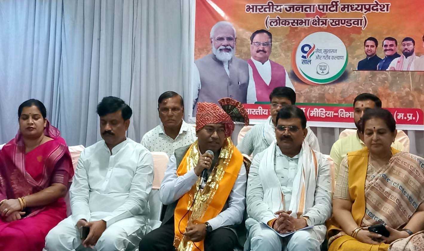 प्रेसवार्ता में बोले केन्द्रीय पेट्रोलियम राज्यमंत्री तेली