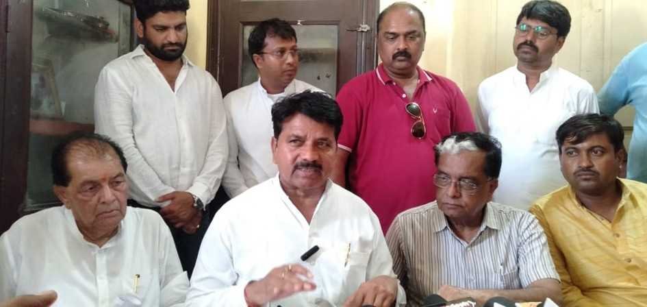 पूर्व गृहमंत्री ने गृहमंत्री नरोत्तम मिश्रा पर बोला हमला