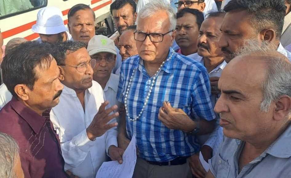 सेंट्रल रेलवे महाप्रबंधक को जनमंच और सद्भावना मंच ने मांग पत्र सौंपा