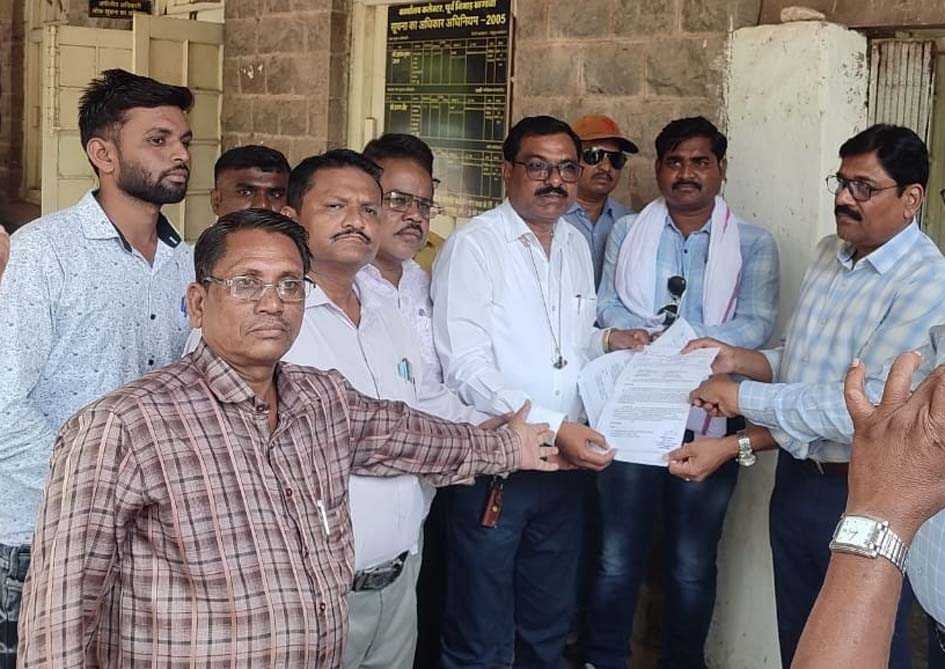 10 करोड़ रुपए के फर्जी स्कालरशिप घोटाले की सीबीआई जांच की मांग