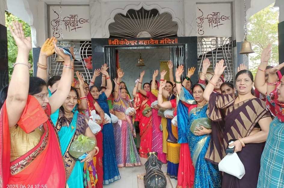 जयकारा वीर बजरंगी, हर-हर महादेव के जयकारों से गूंजा सन्मति नगर