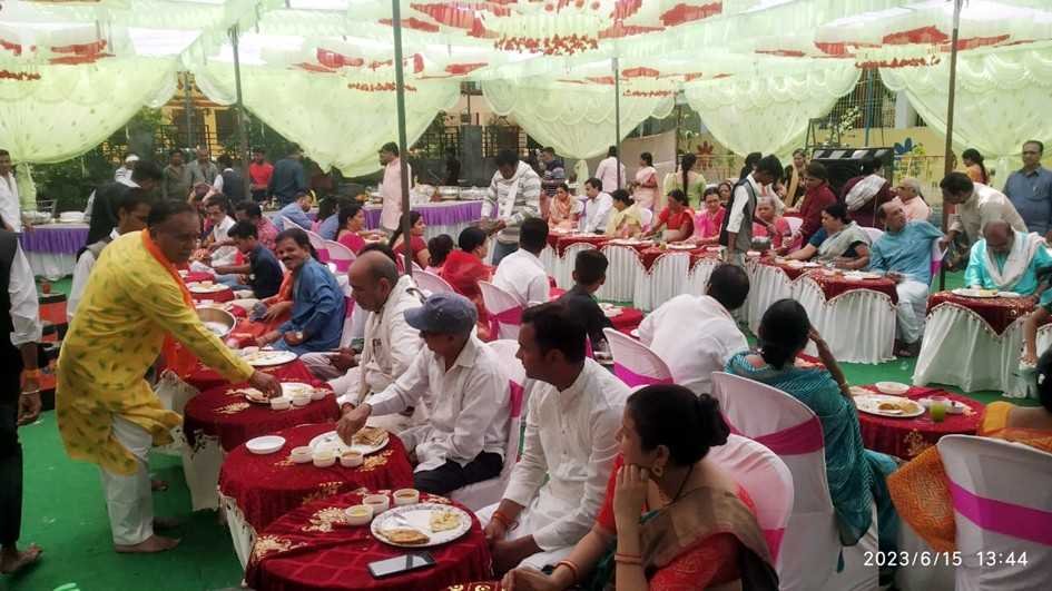 अखण्ड रामायण पाठ परायण पर हुआ प्रसादी का वितरण