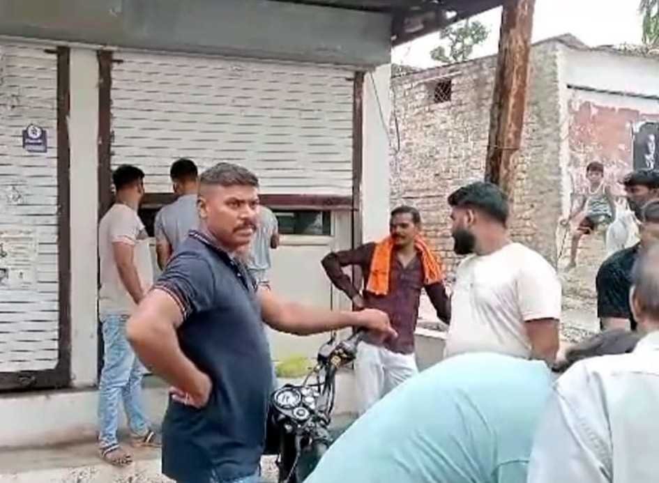 शिकायत के बाद जागा प्रशासन, झोलाछाप डॉक्टर का क्लीनिक सील