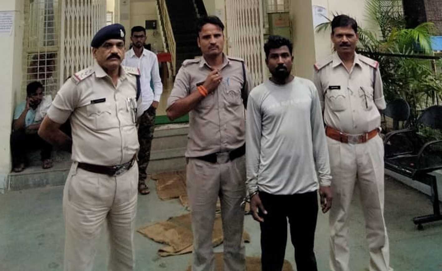 सगे फूफा ने नाबालिक से किया दुष्कर्म