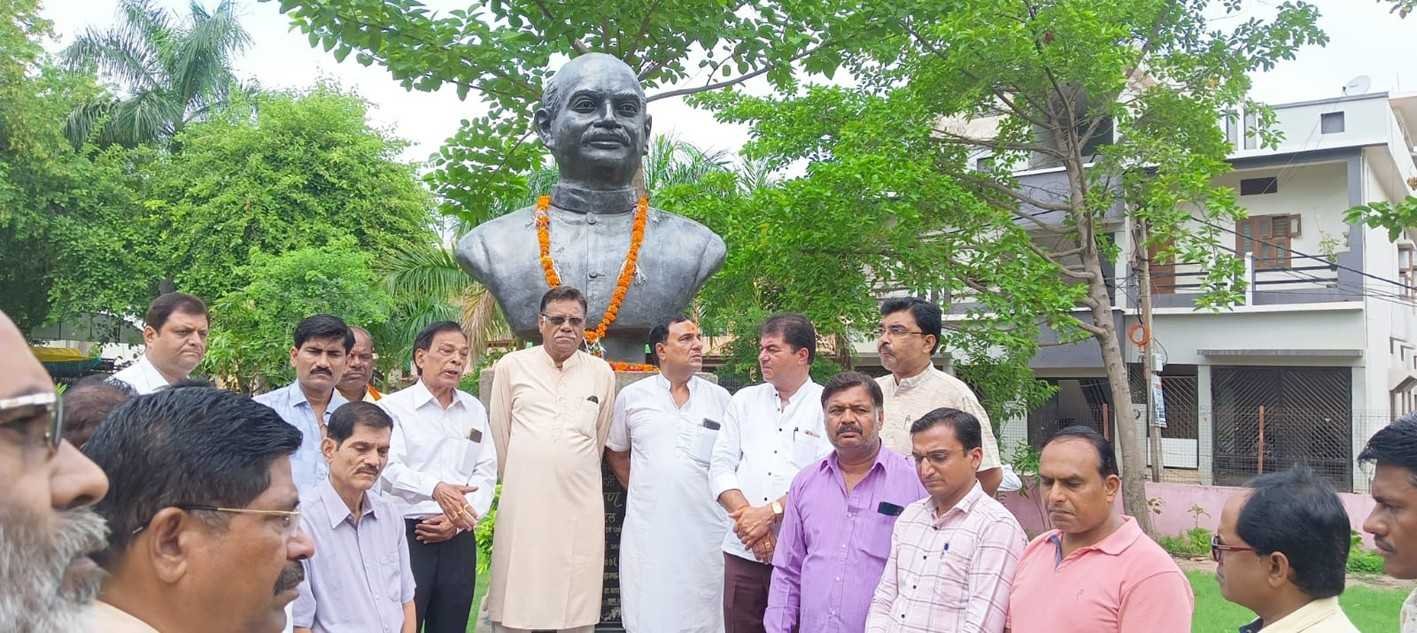 डॉ.श्यामा प्रसाद मुखर्जी की जयंती मनाई  