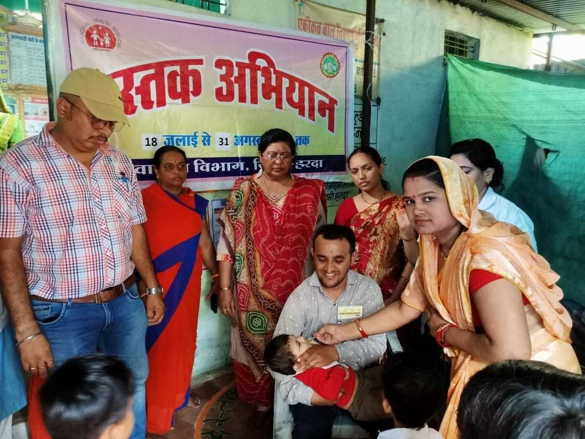 दस्तक अभियान का शुभारंभ