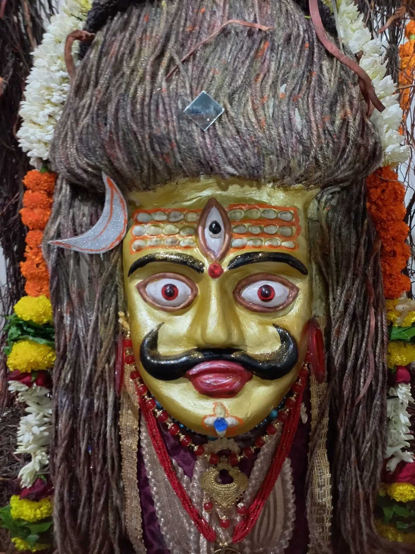 तीसरे सोमवार पंच पिपलेश्वर मंदिर में हुआ जटाधारी श्रृंगार