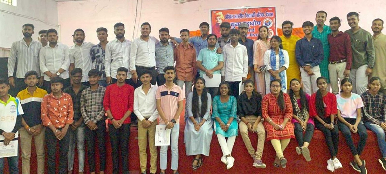राजनीतिक संगठन से ऊपर उठकर विद्यार्थी परिषद विश्व का सबसे बड़ा छात्र संगठन है