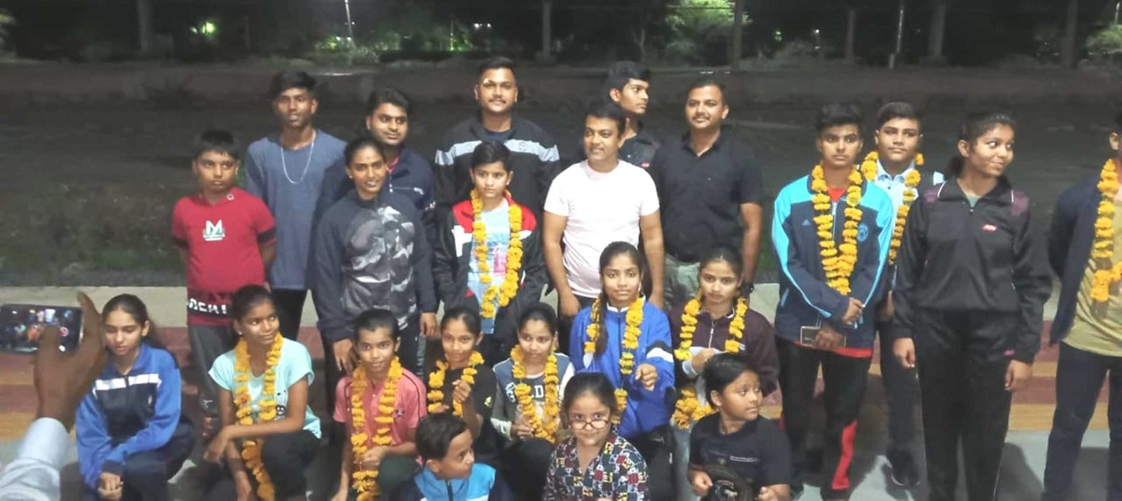 देवास जिला कराते संघ की टीम ग्वालियर की लिए रवाना