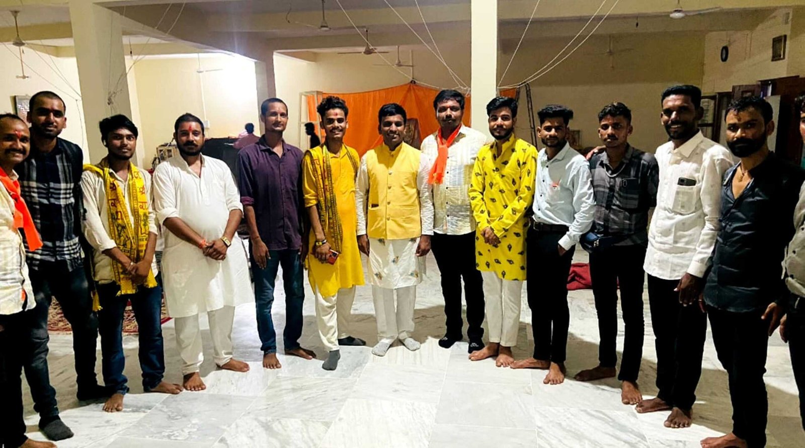 श्री राम जन्मभूमि मंदिर निर्माण के उपलक्ष्य में देवास के युवराज धाकड़ ने अयोध्या में किया सुंदरकाण्ड पाठ