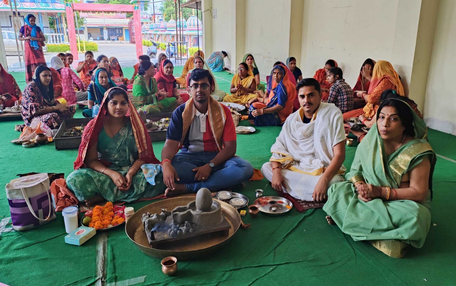 पार्थिव शिवलिंग के पूजन व अभिषेक से पूर्ण होती है समस्त मनोकामना- दंडी स्वामी