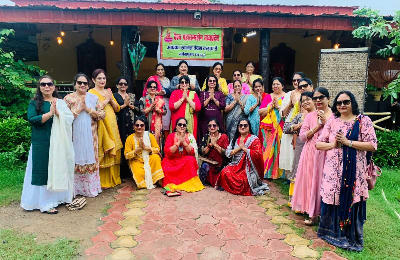 सनातन संस्कृति एंव धर्म की रक्षा के लिये मातृशक्ति करेगी उपवास