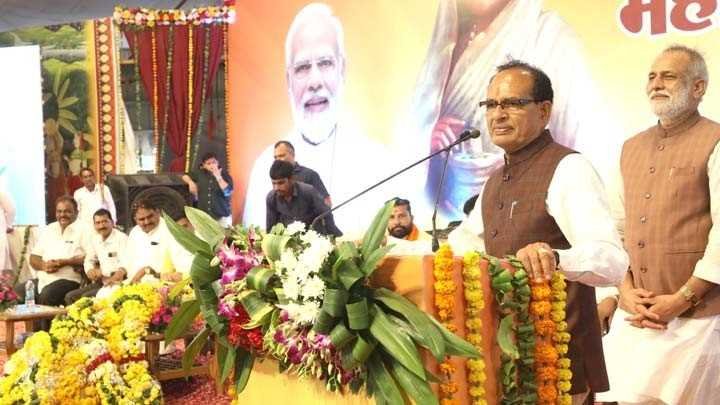 माँ अहिल्या सुशासन की प्रतीक हैं: मुख्यमंत्री श्री चौहान