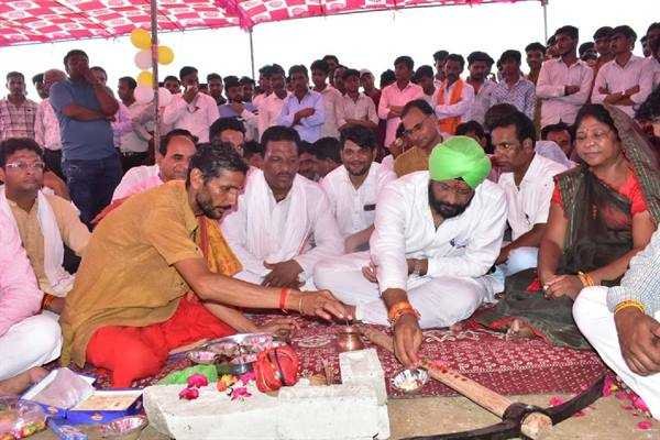 विकास पर्व जनकल्याण और खुशहाली लेकर आया है: मंत्री श्री डंग