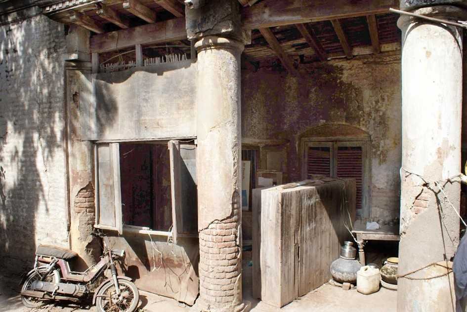 किशोर कुमार के खंडहर होते घर को संग्रहालय बनाएं