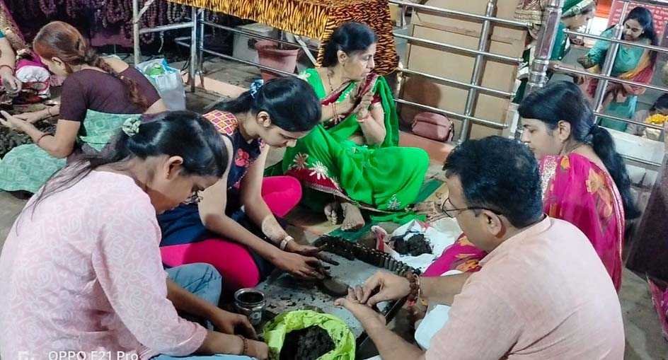 पुरुषोत्तम मास : महादेवगढ़ मंदिर में हरि हर अभिषेक पूजन