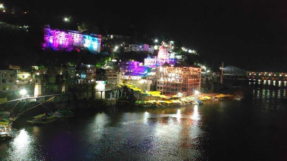 श्रावण मास का प्रारंभ मंगलवार से, सजी भोले की नगरी ओंकारेश्वर