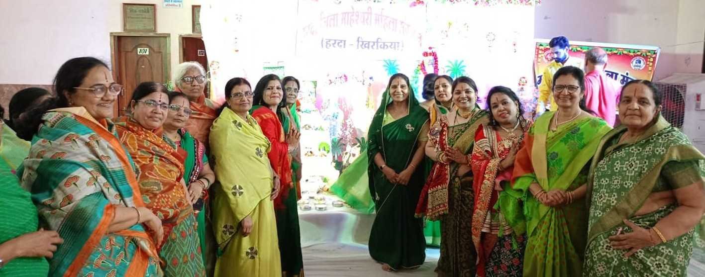 भगवान को अर्पित किए छप्पन भोग
