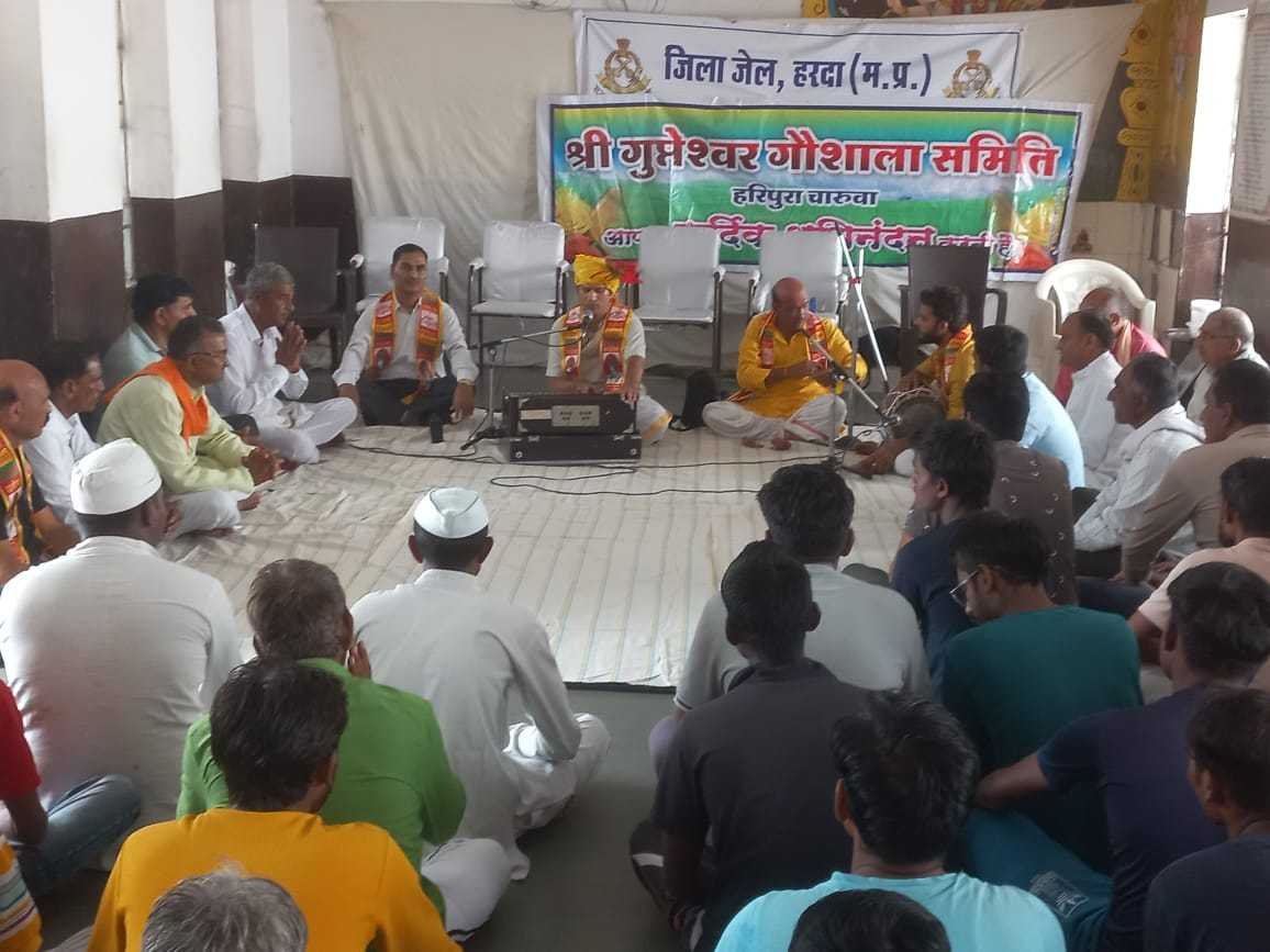 जो समय पर नहीं संभलते उन्हें समय सुधार देता है : पं. आशीष दुबे