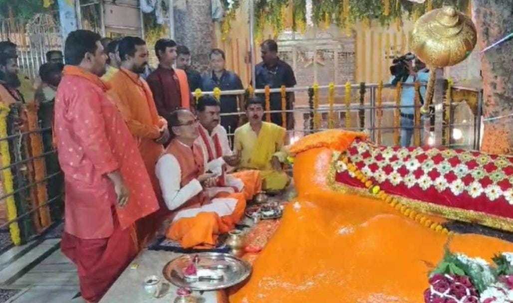 सीएम शिवराज का पूर्व सीएम कमलनाथ के गढ़ छिन्दवाडा में मास्टर स्ट्रोक