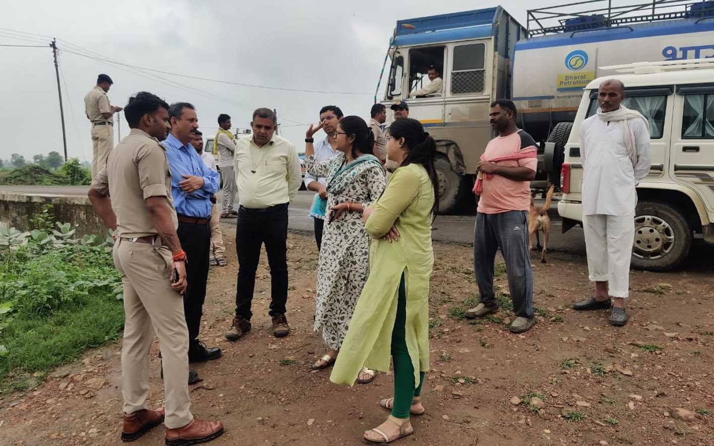 हादसों की फेक्ट्री….  मजदूर की मौत से फूटा ग्रामीणों का आक्रोश