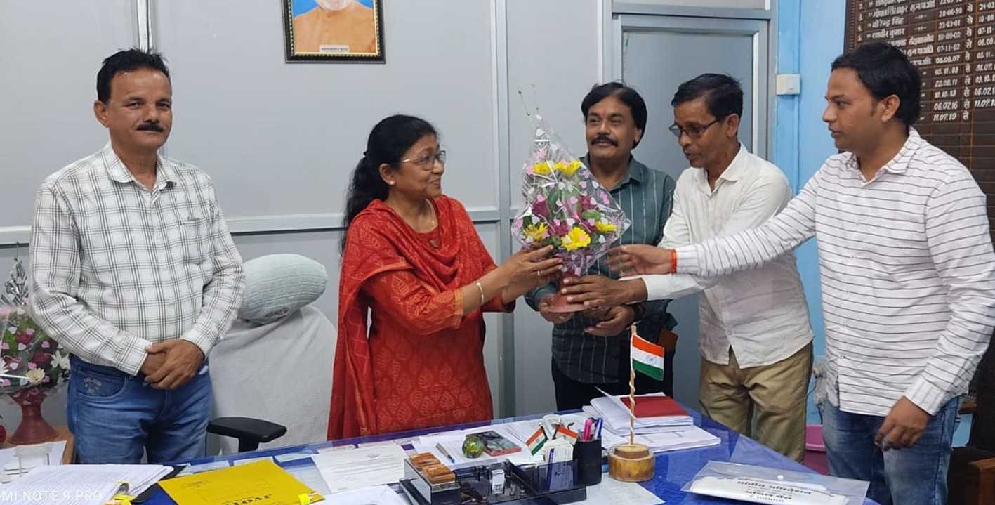 नवागत सीएमओ का किया स्वागत