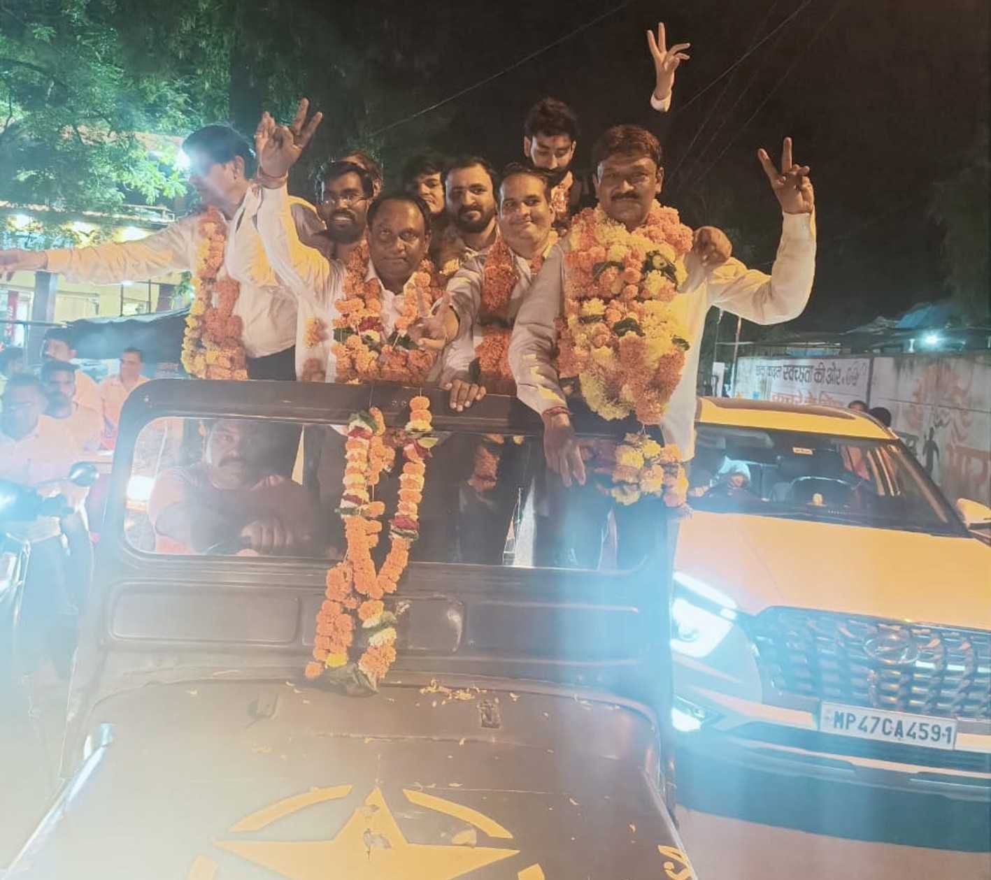अधिवक्ता संघ का चुनाव संपन्न…. त्रिकोणीय मुकाबले में 36 वोट से शांडिल्य जीते