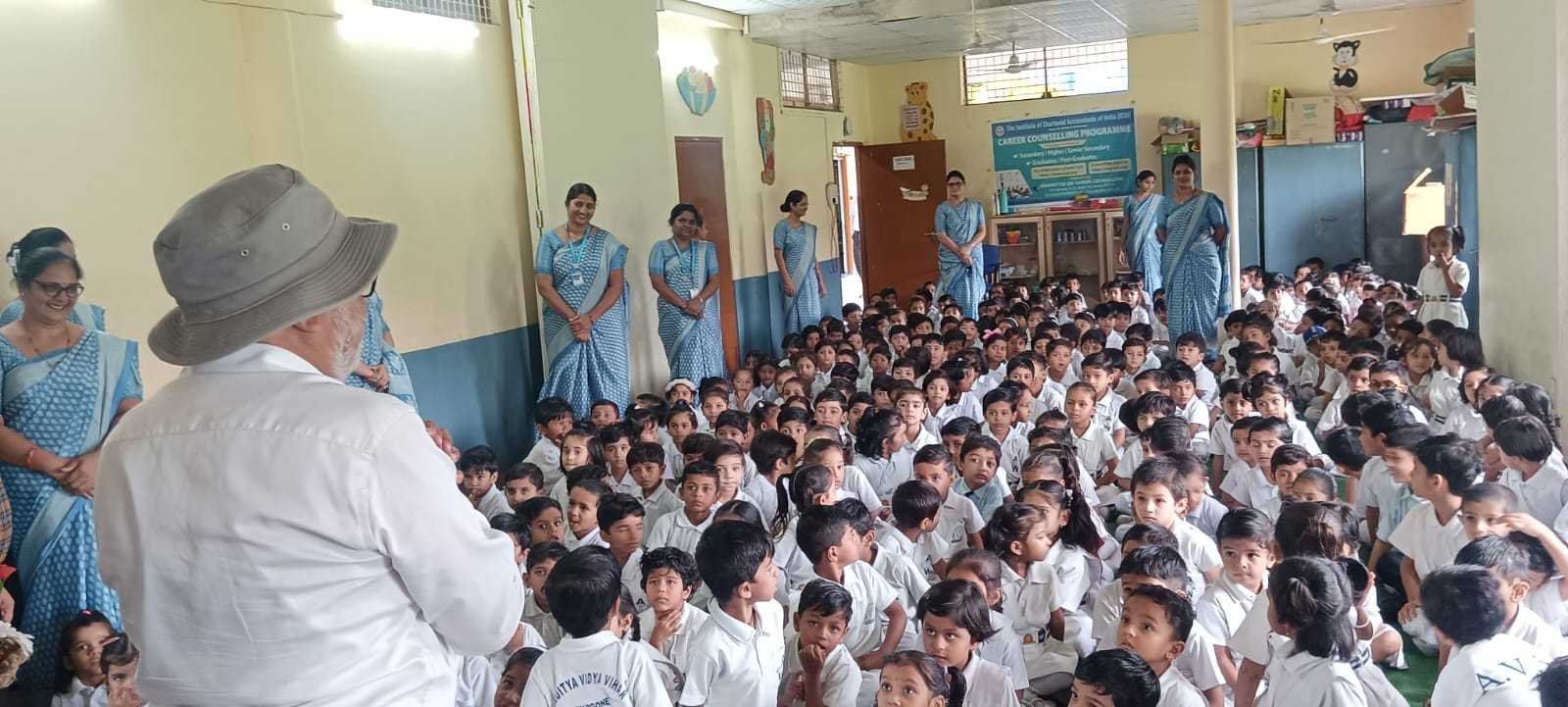 मिशन इन्द्रधनुष 5.0 के तहत बच्चों को टीकाकरण करवाने के लिए किया प्रेरित