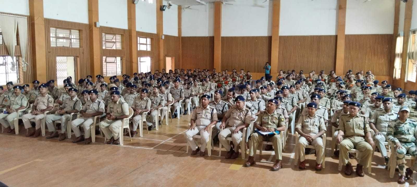 सीआईएसएफ में आयोजित हुई चुनाव पाठशाला