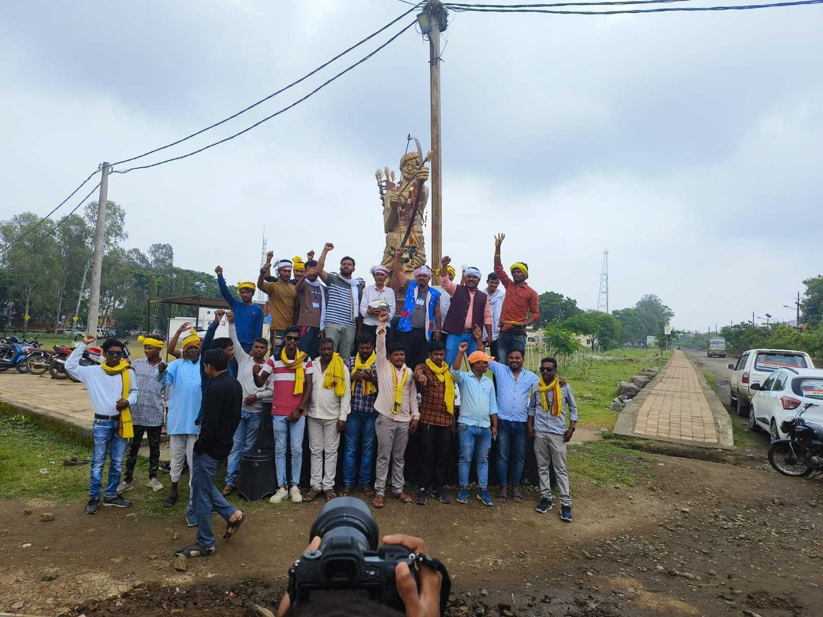 आदिवासी सुरक्षा यात्रा पहुंची आठनेर
