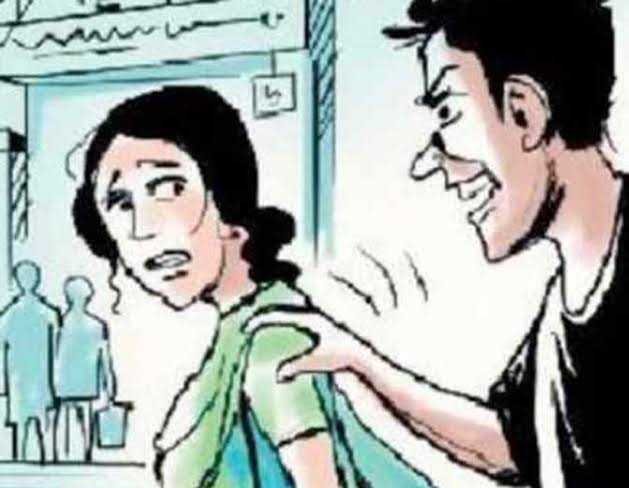 13 वर्षिय बालिका के साथ बीच बाजार में युवक ने की छेड़छाड़ 