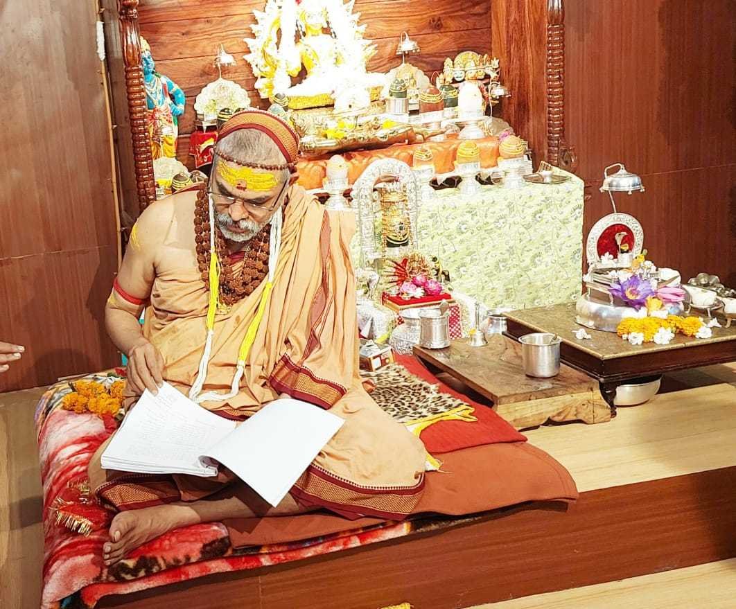 महावीर देवस्थान के मामले में शंकराचार्य से मिला धर्मध्वजा दल