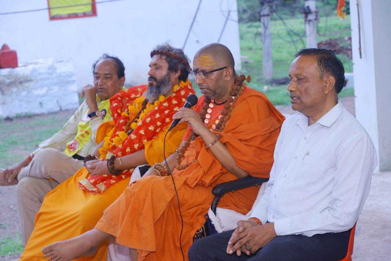 सामाजिक समरसता के साथ लोगों को आपसी भाईचारे एवं सदभाव के साथ रहने का दिया संदेश