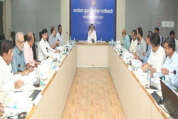 युवा मतदाताओं को जोड़ने राजनीतिक दल करें सहयोग : मुख्य निर्वाचन पदाधिकारी श्री राजन