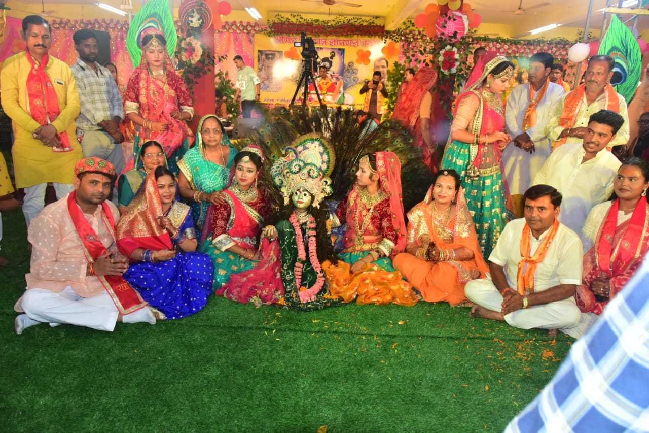 इस कलिकाल में गौ माता ही सबकी उद्धारक है – पंडित चंद्रशेखर शर्मा
