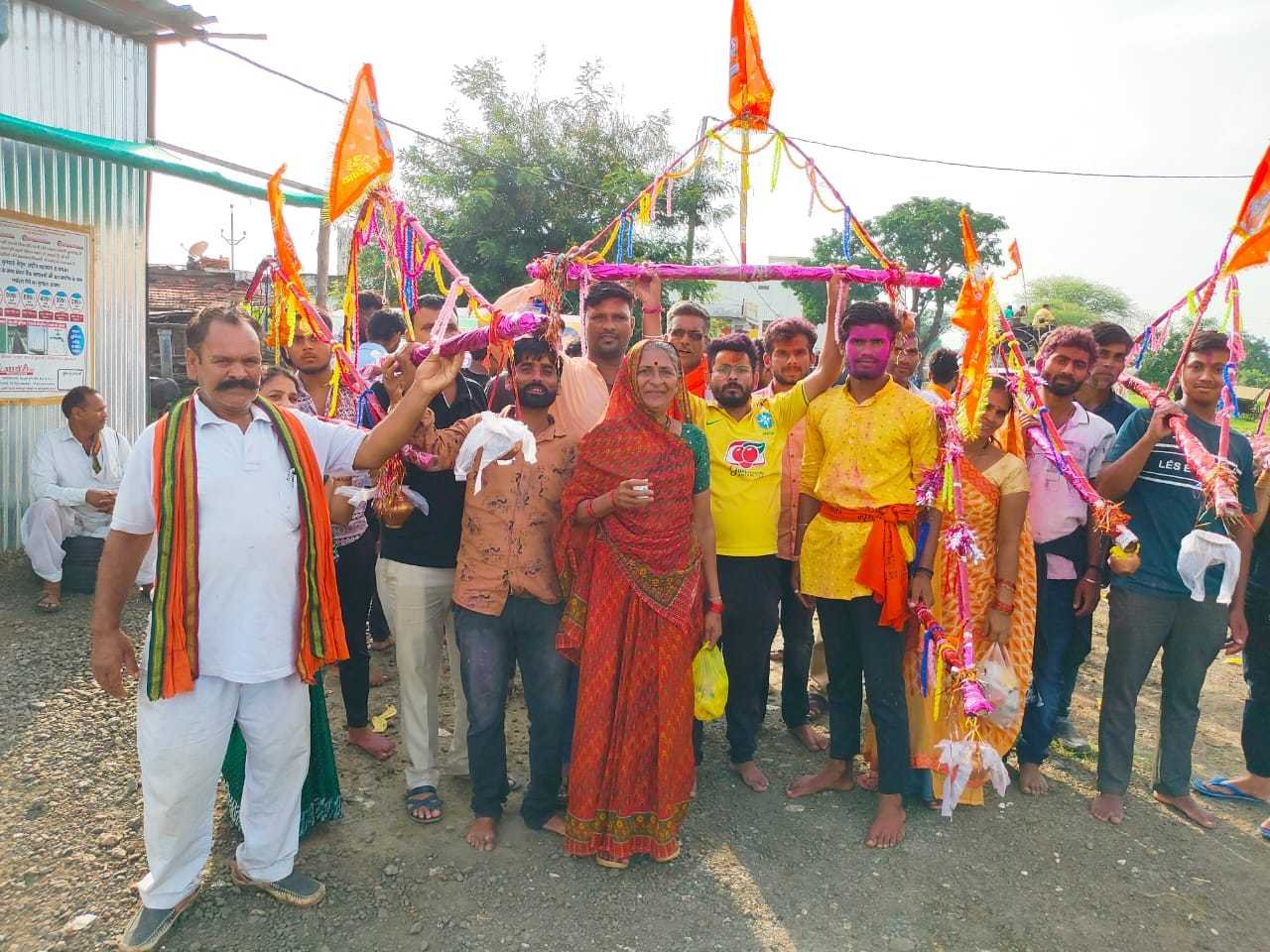 कावडिय़ों का बैतूल विरासत समिति ने किया स्वागत