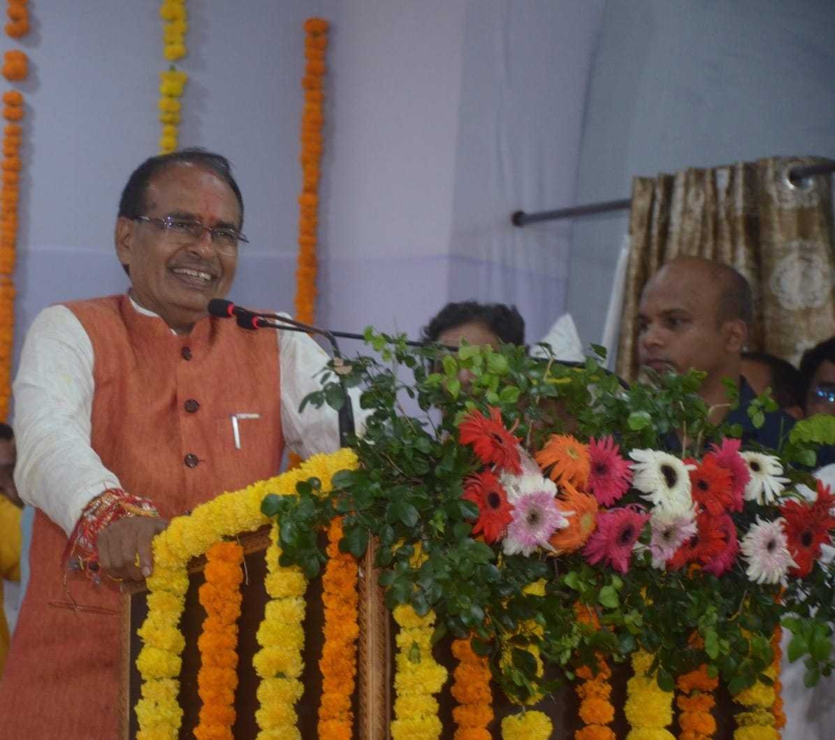 अपनी सरकार में होता है गरीबो का कल्याण – शिवराज सिंह चौहान