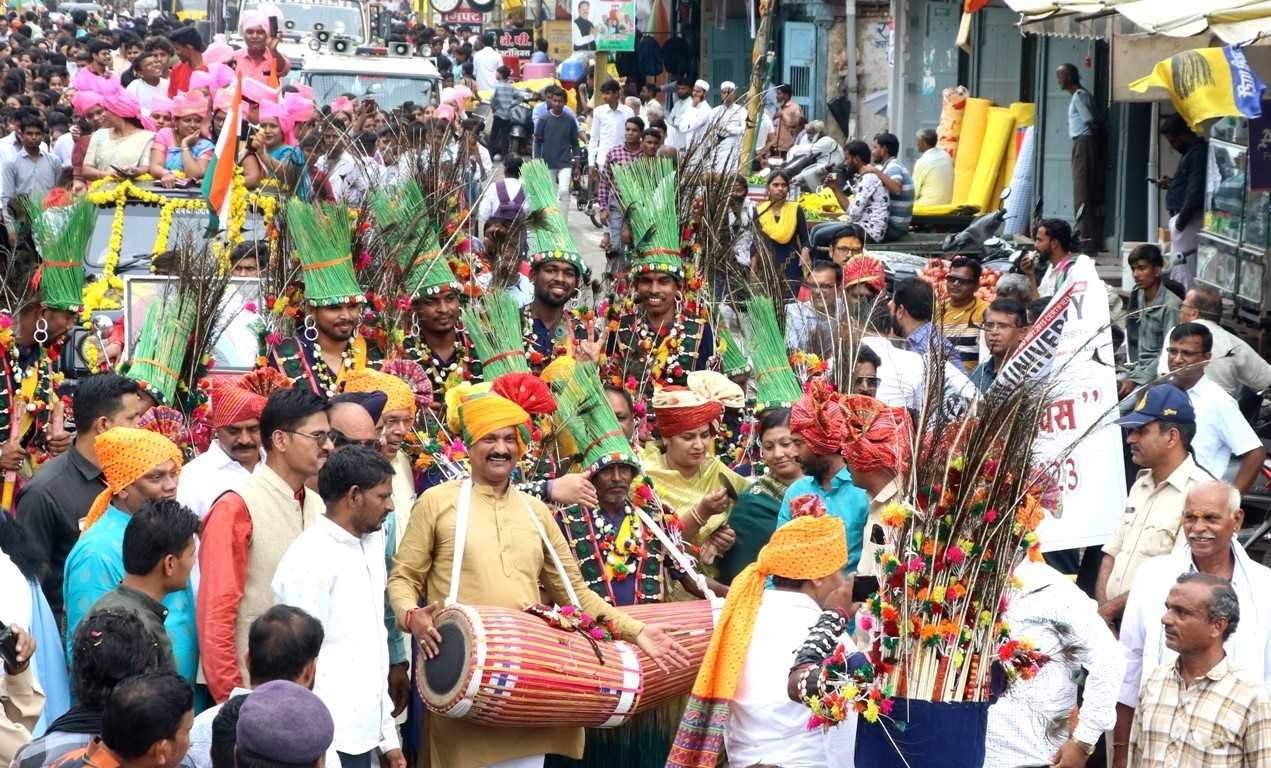 गौरव दिवस के अवसर पर आयोजित हुई गौरव यात्रा