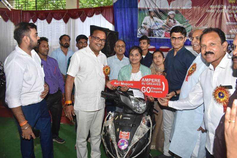 मध्यप्रदेश में पूरे होंगे विद्यार्थियों के हर सपने, स्कूटी से उच्च शिक्षा का सफर होगा आसान : मुख्यमंत्री