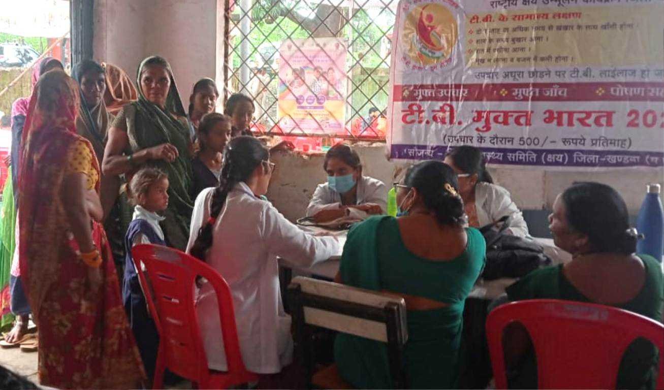 दुरस्थ वनग्राम चट्टू बट्टू में 298 मरीजों का किया स्वास्थ्य प्रषिक्षण