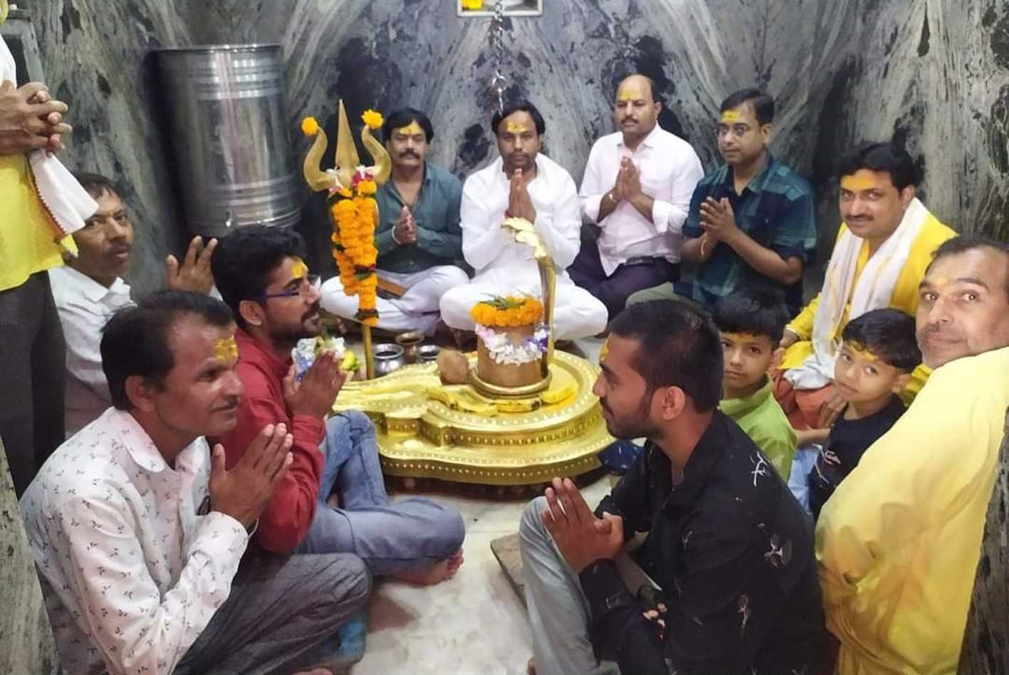 बारिश की अरदास….  महादेव की शरण में पहुंचे भक्त, बरसा पानी