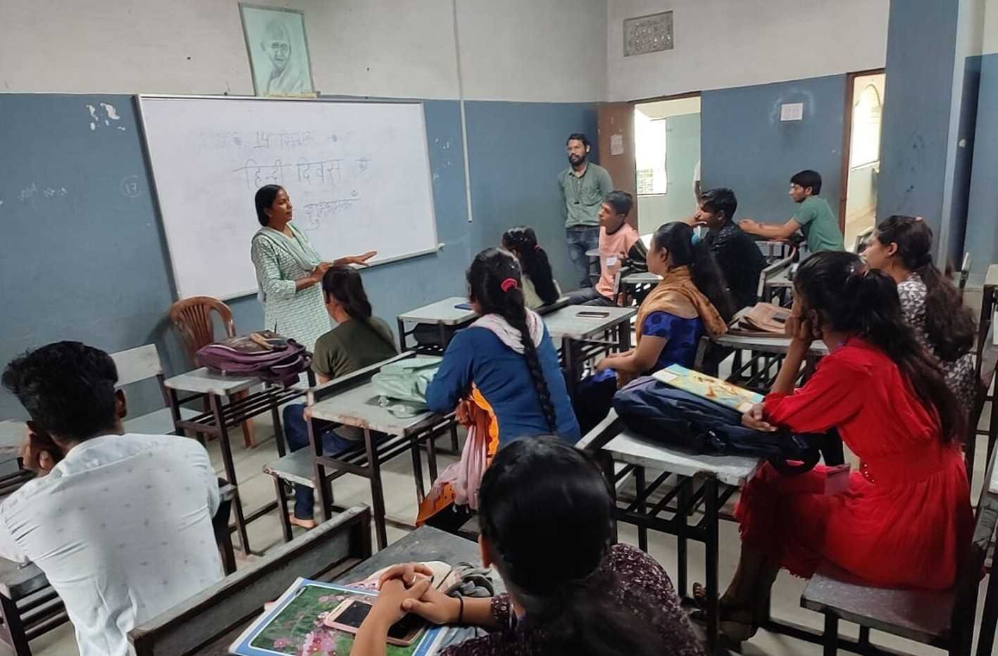 होली फेथ कॉलेज में हिन्दी दिवस पर कार्यक्रम आयोजित