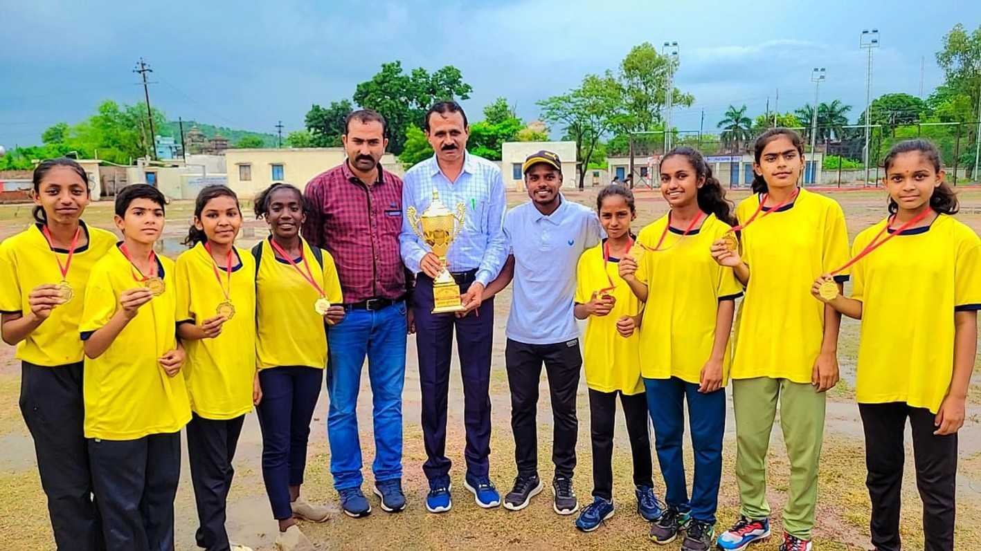 फुटबॉल में स्टेट लेवल पर भी जीते हरदा के खिलाड़ी