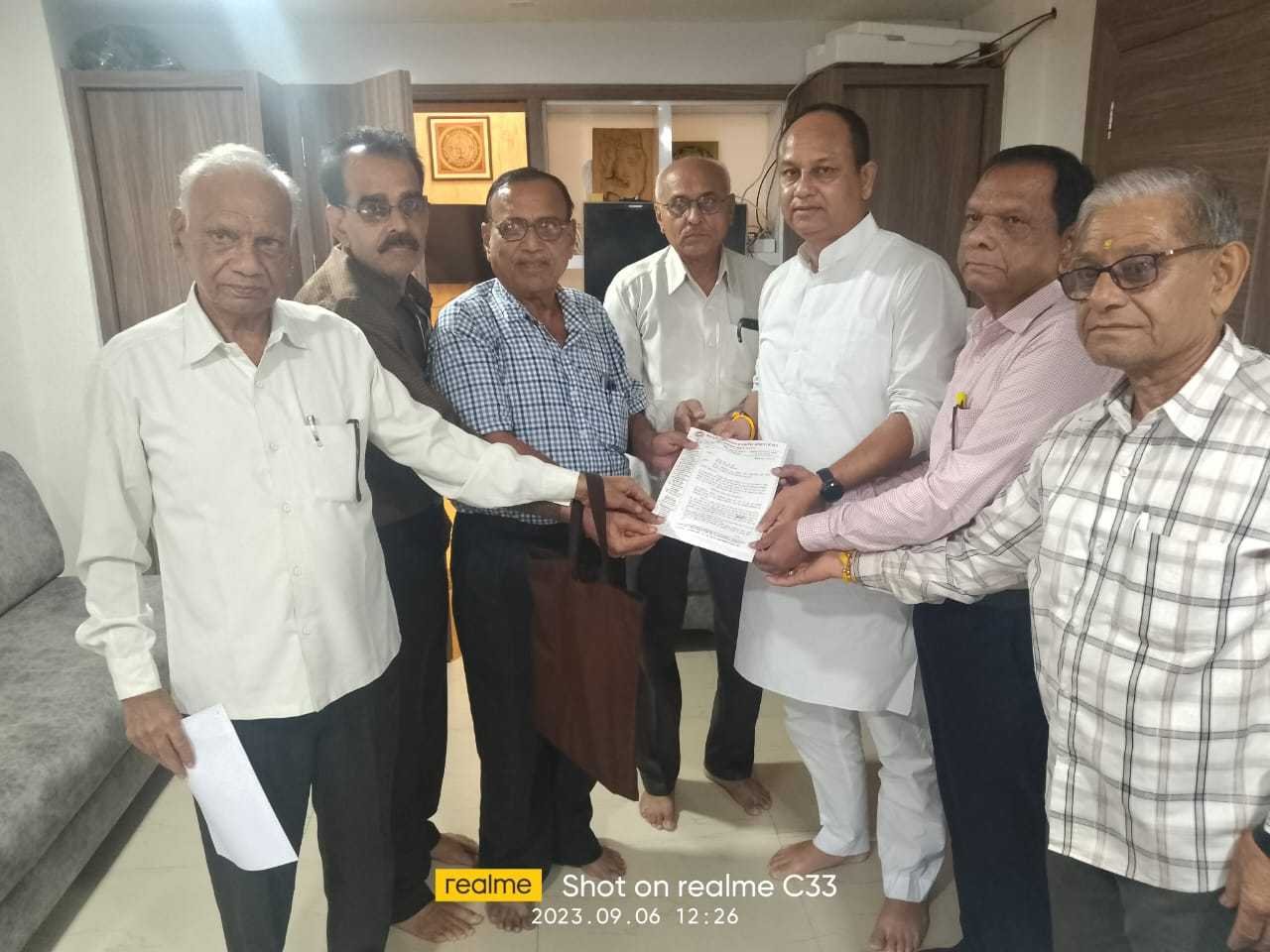 मप्र पुनर्गठन अधिनियम की धारा हटाने लामबंद हुए पेंशनर
