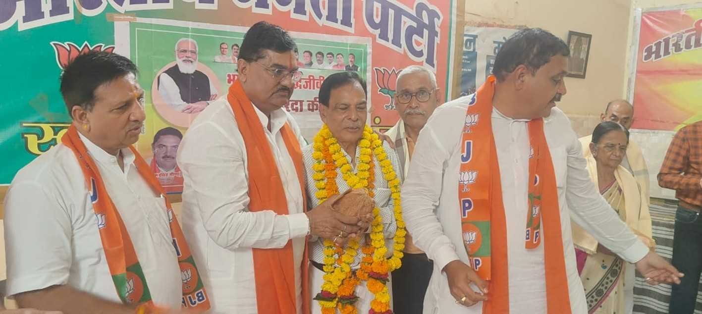 भाजपा बुद्धिजीवी प्रकोष्ठ का कार्यक्रम संपन्न