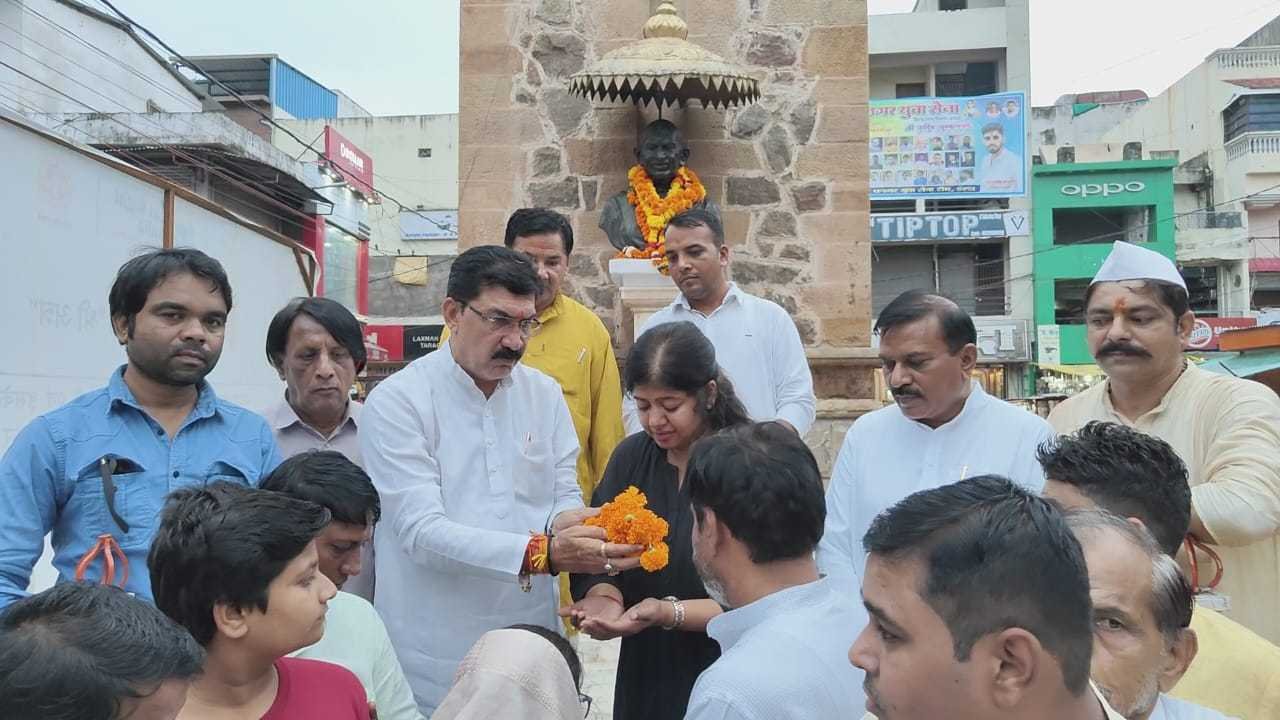 एक साल पूर्ण…  कांग्रेस ने भारत जोड़ो यात्री का किया सम्मान