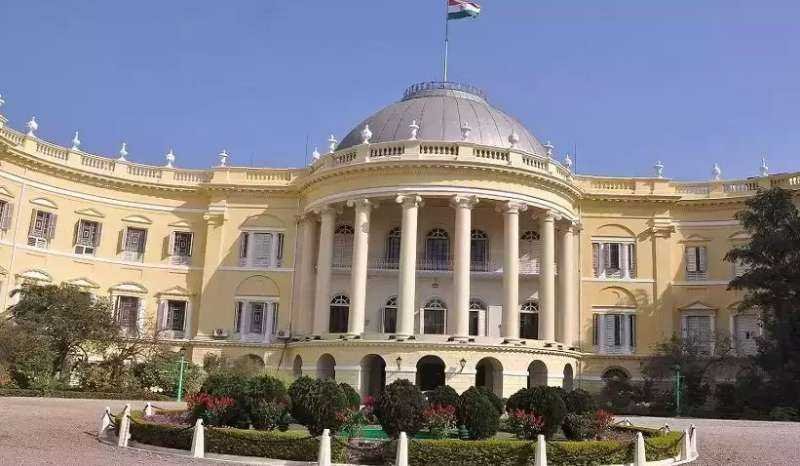 कोलकाता राजभवन में तैनात बंगाल पुलिसकर्मियों को हटाया जाएगा