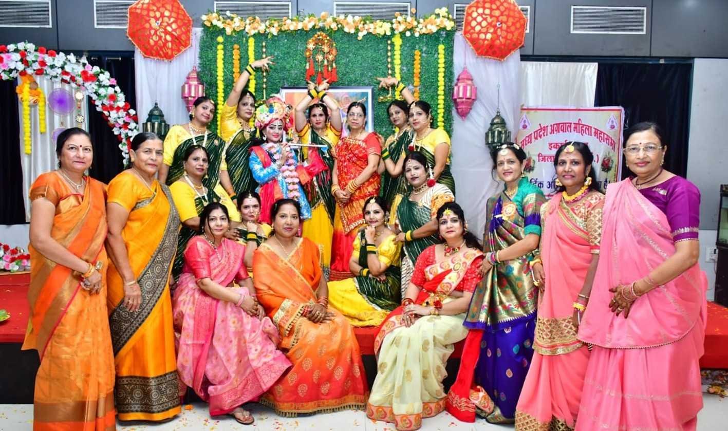 श्री कृष्ण जन्मोत्सव….  नटखट-नंदलाल ने तोड़ी दही से भरी मटकी